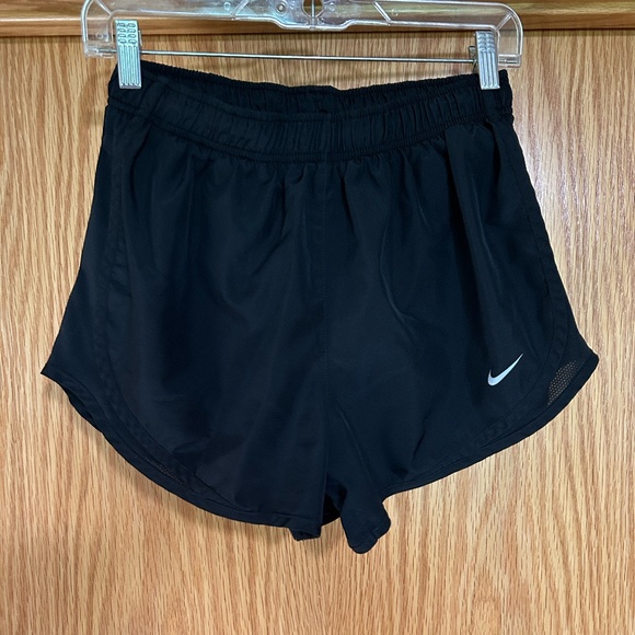 Dri-Fit Running Shorts - Nike - Size M - Picture 1 of 3